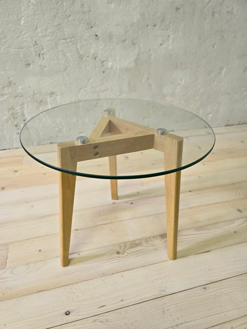 Table d’appoint plateau verre