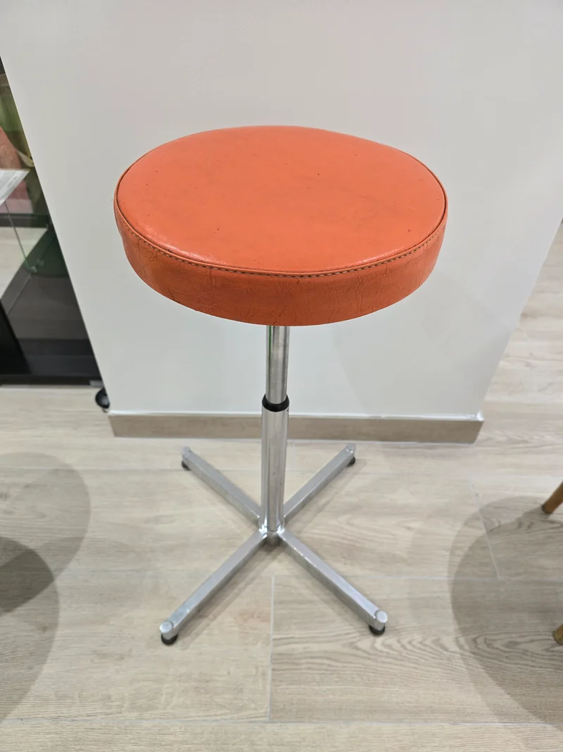 Tabouret acier chromé 70’s