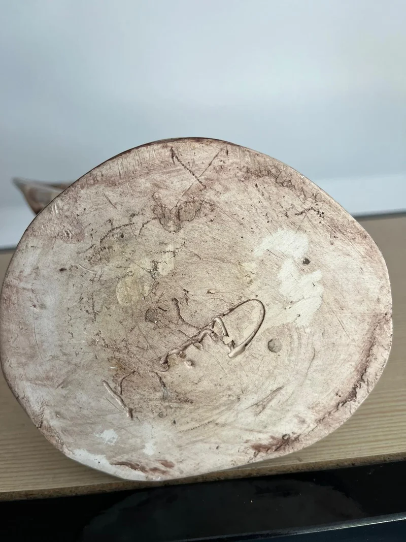 Vase Sculpture signé