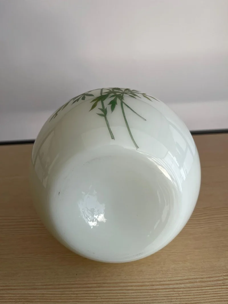 Vase vintage en opaline