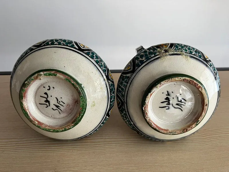 Paires de vases Marocain signé Safi en céramique peint mains