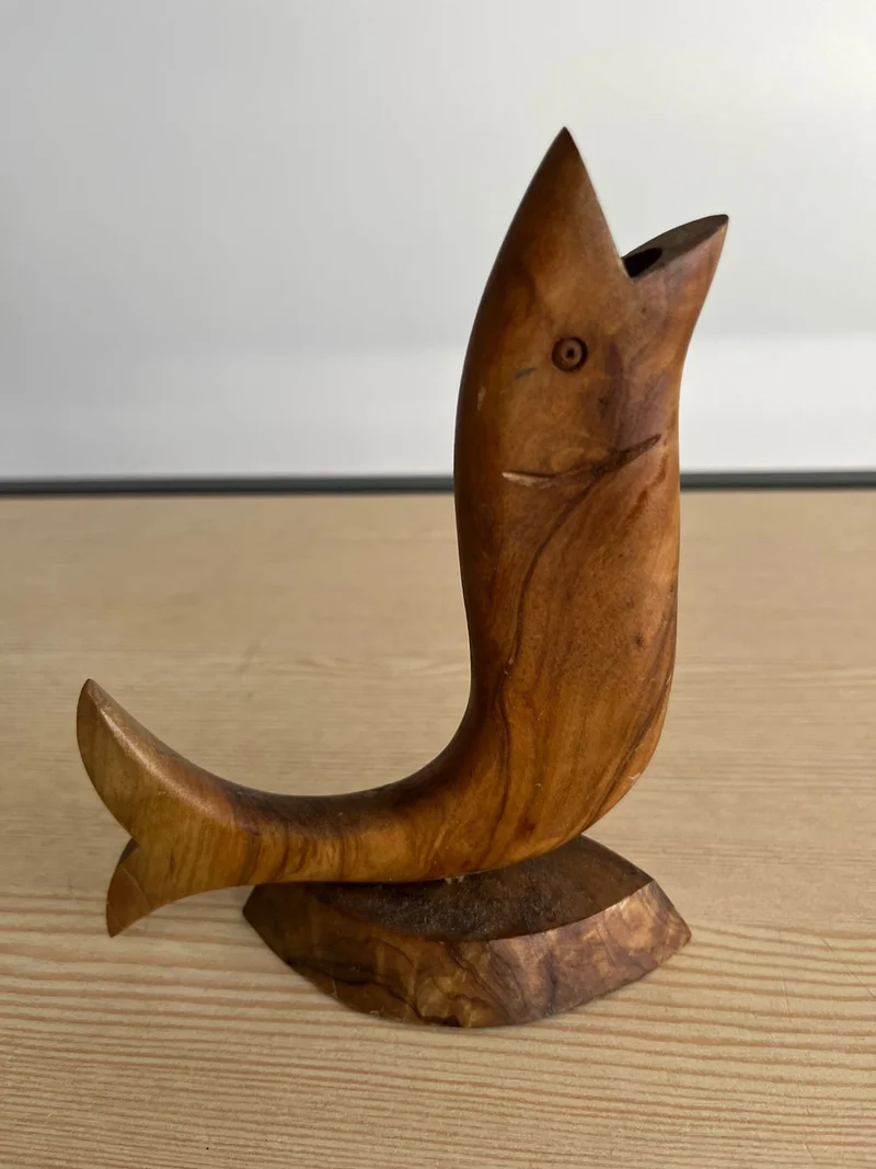 Sculpture poisson en bois d’olivier