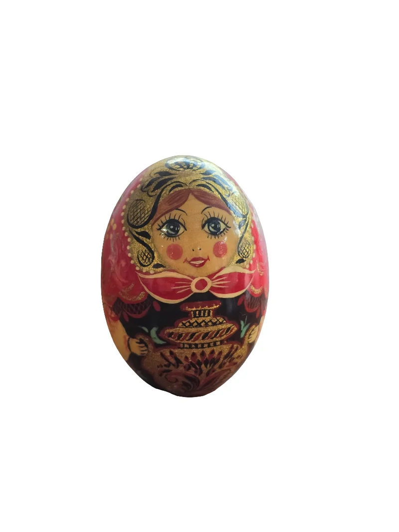 Œuf de Russie peint en bois