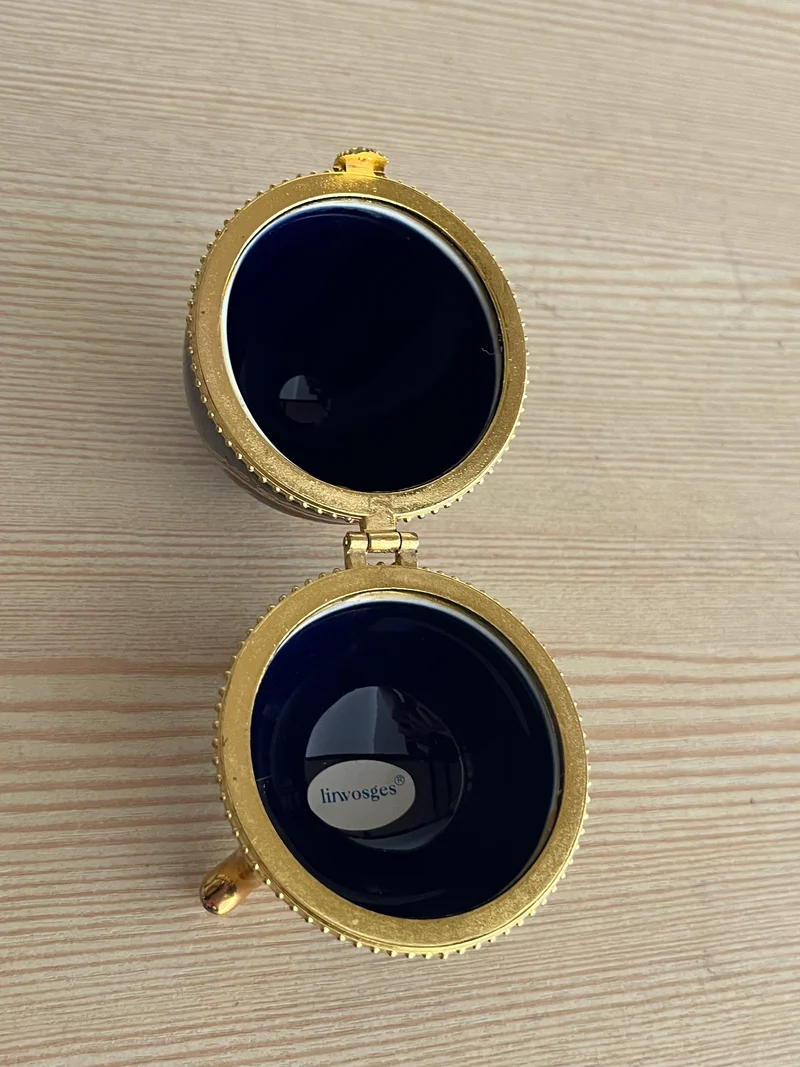 Boite à bijoux vintage œuf en porcelaine