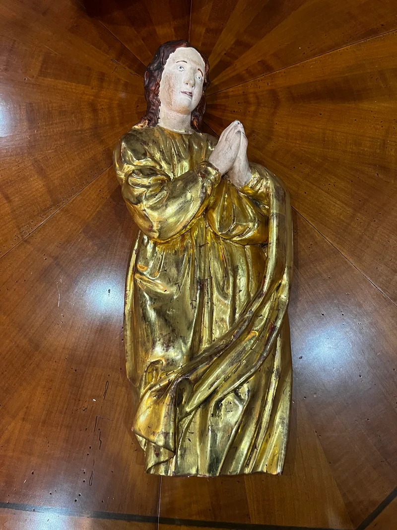 Statuette vintage vierge qui prie