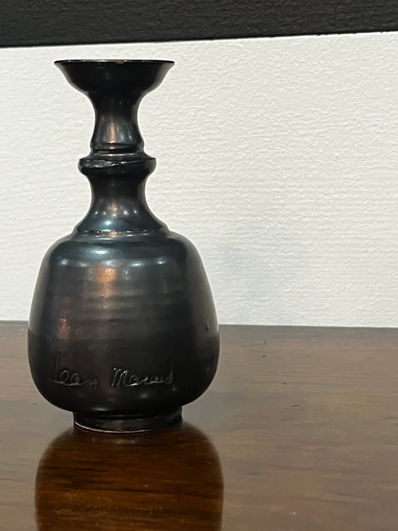 Vase soliflore signé Jean Marais