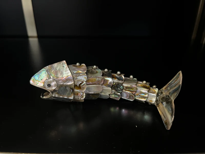 Poisson d'ormeau vintage articulée ouvre-bouteille de Los Castillo