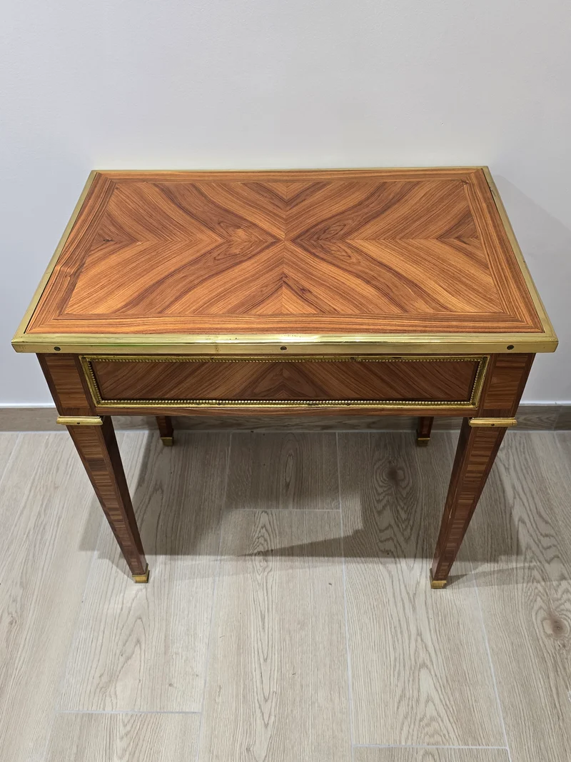 Table d’appoint marqueterie ancienne style directoire empire