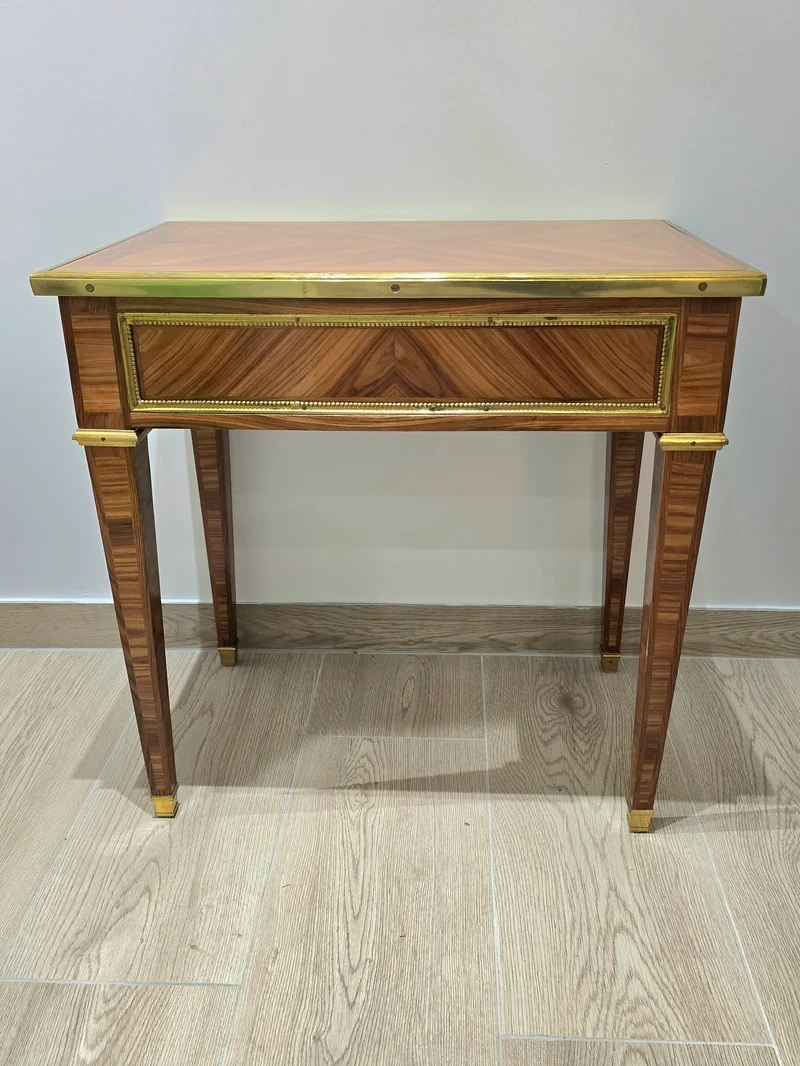 Table d’appoint marqueterie ancienne style directoire empire