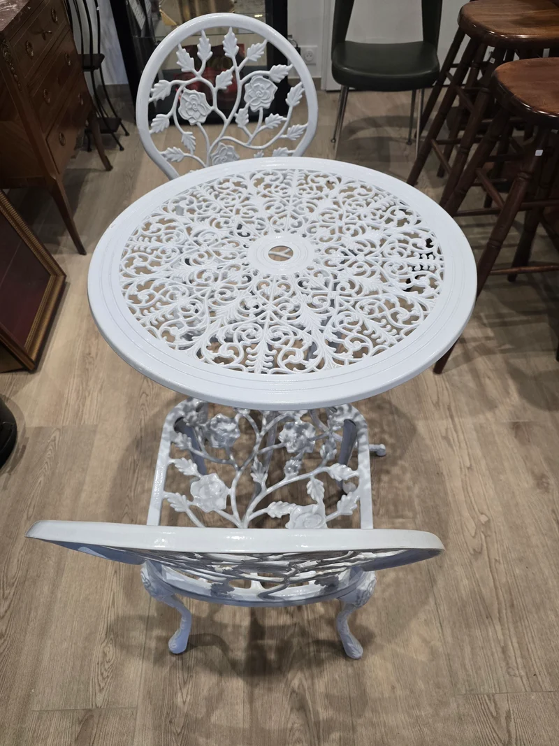 Table chaise fer forgé blanc