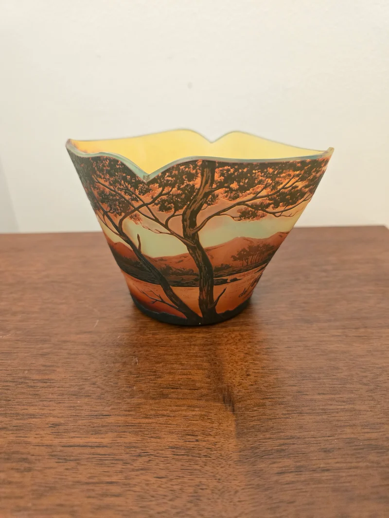 Vase pate de verre signé DEVEZ