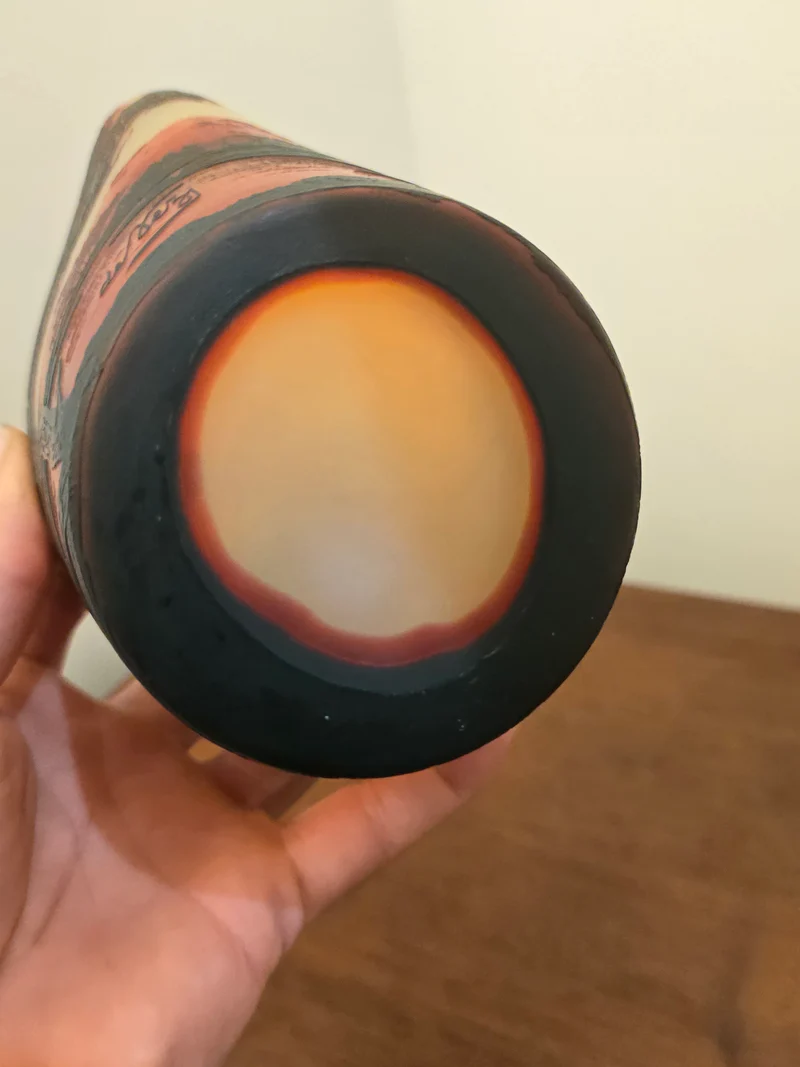 Vase pate de verre signé DEVEZ