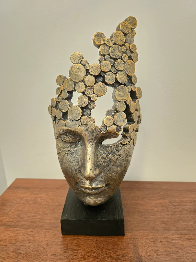 Sculpture mask homme. Sculpture mask femme