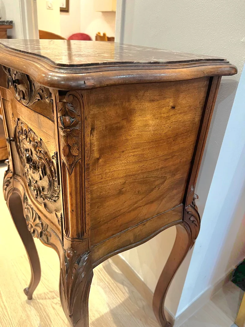 Chevet louis Xv marbre sculpté