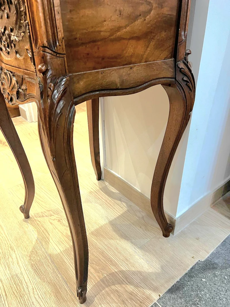 Chevet louis Xv marbre sculpté