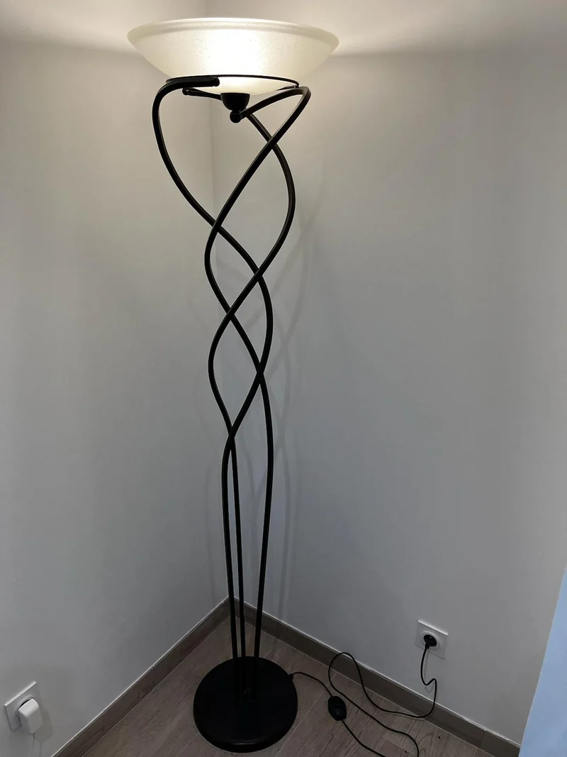 Lampe sur pied fer forgé