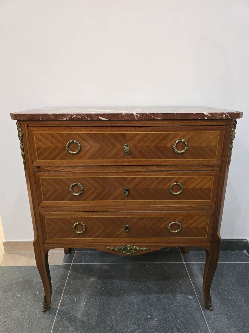 Commode marqueterie style transitoire