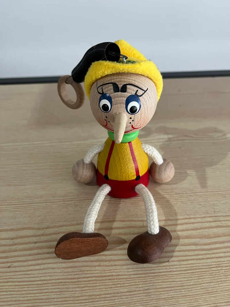 Marionnette Pinocchio et marionnette chat en bois
