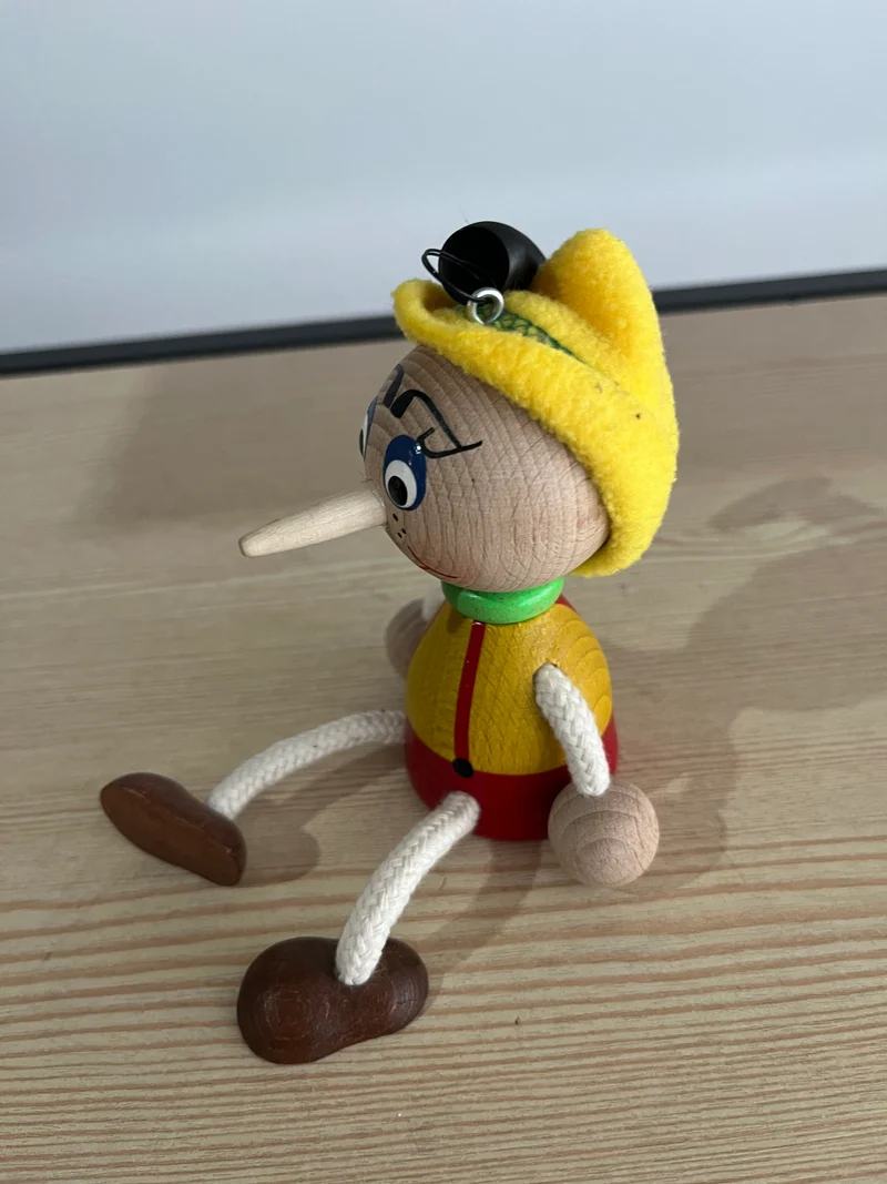 Marionnette Pinocchio et marionnette chat en bois