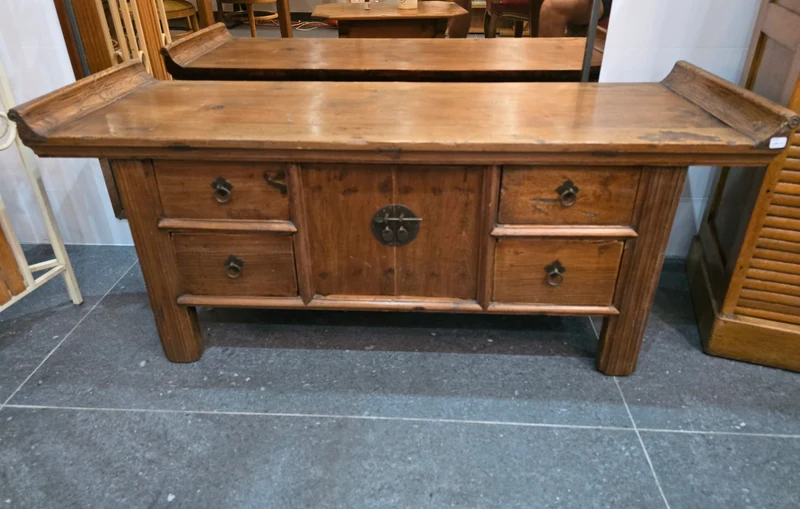 Meuble asiatique