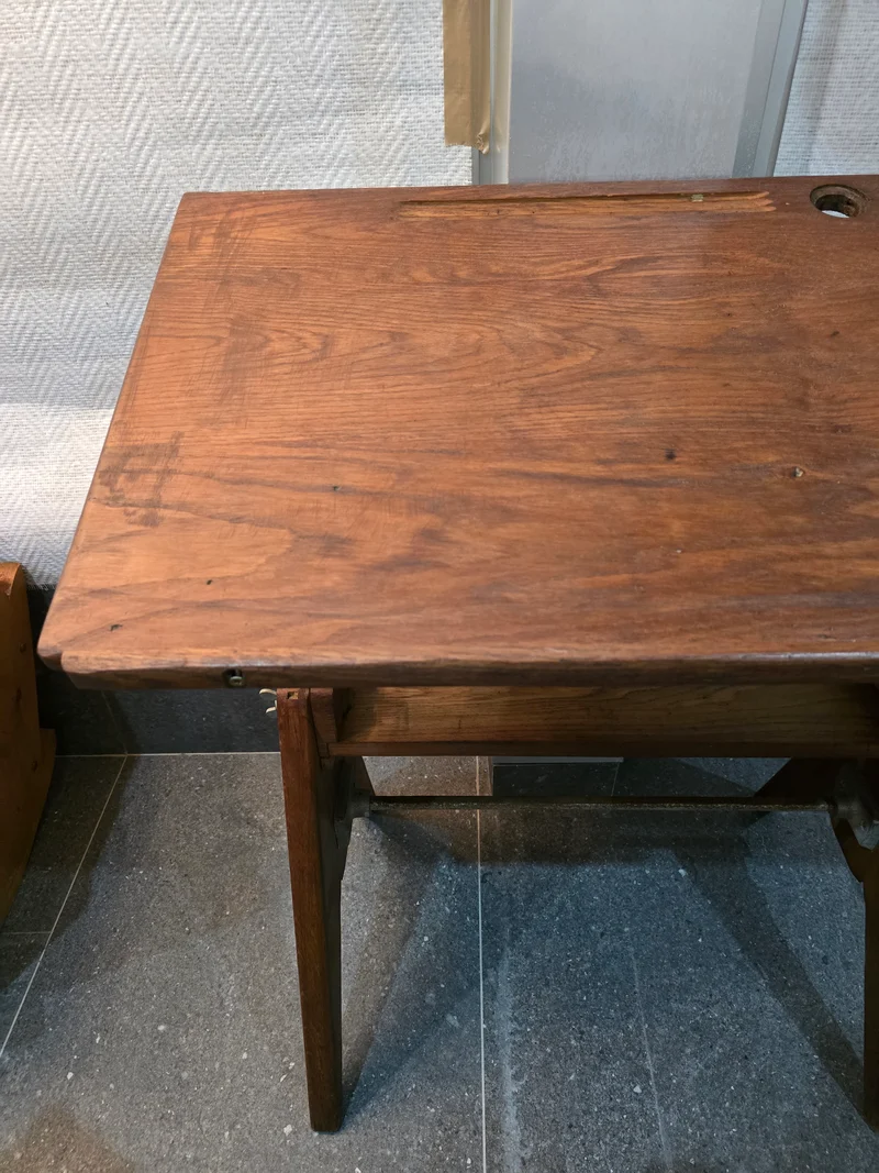 Pupitre écolier ancien
