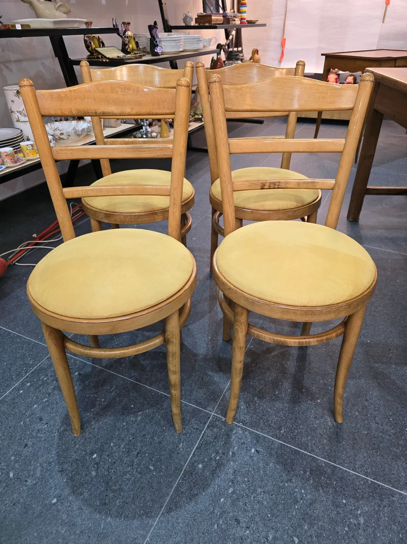 4 chaises bistro Baumann