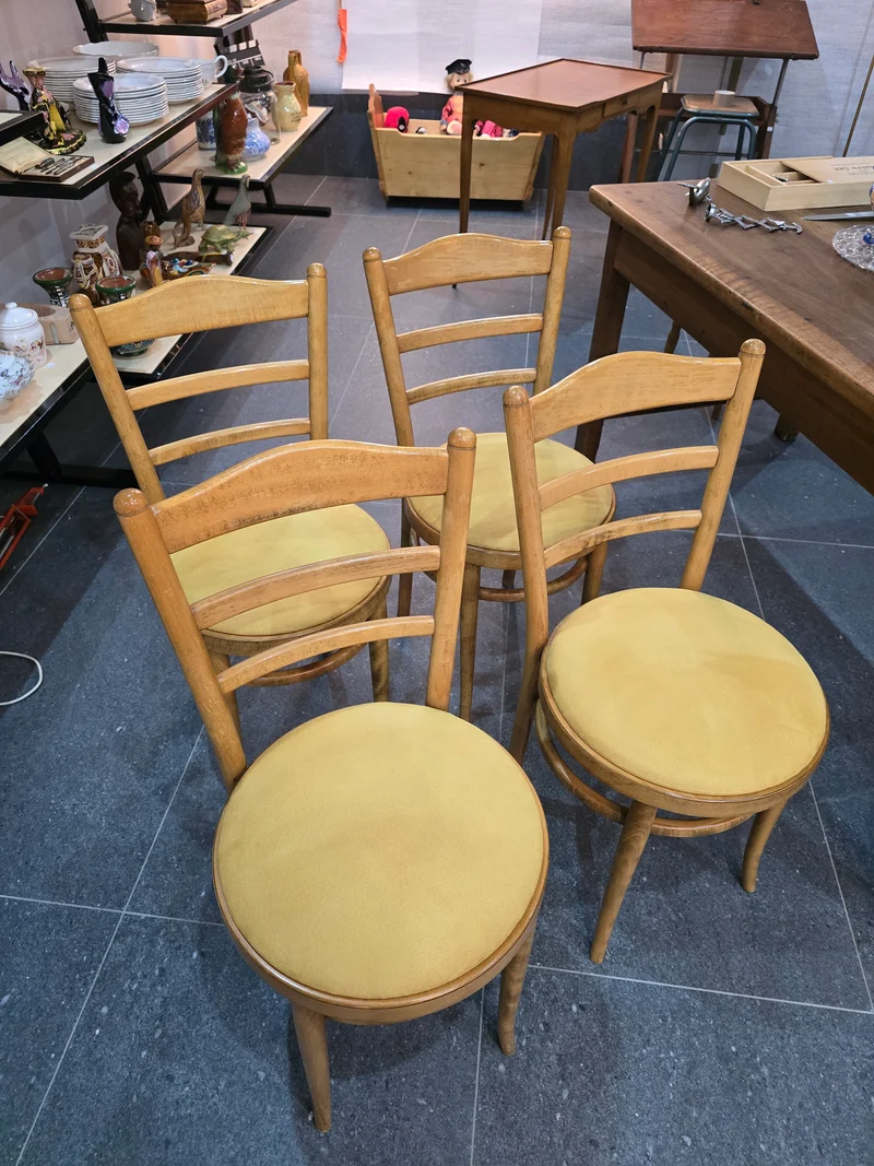 4 chaises bistro Baumann