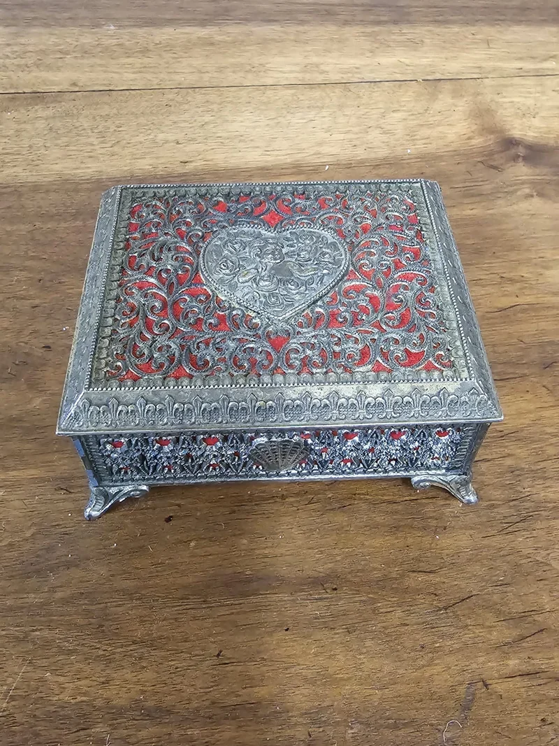 Coffre à bijoux