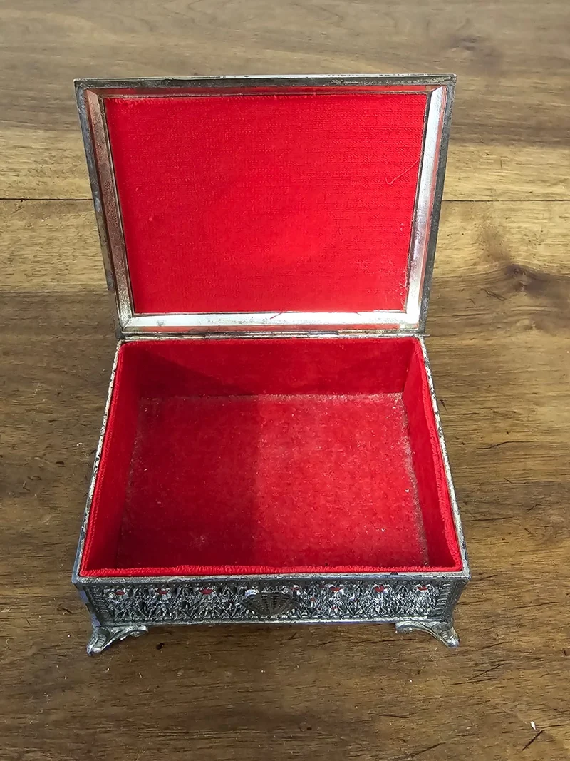 Coffre à bijoux