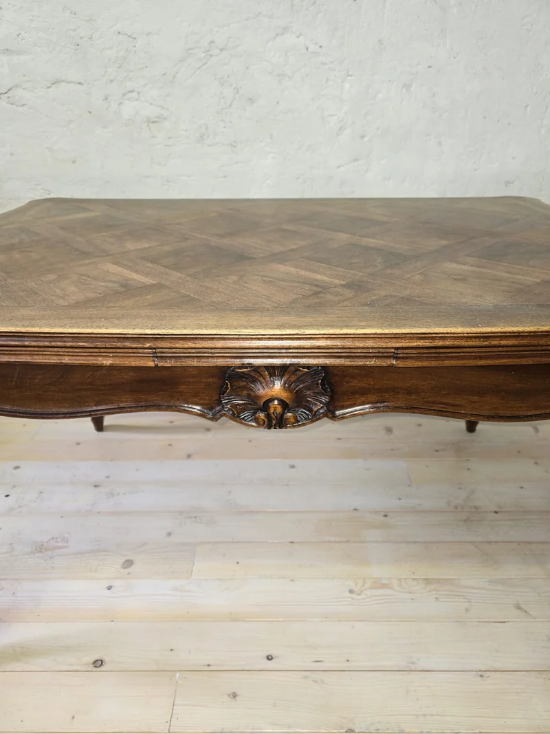 Table style Louis XV à rallonges