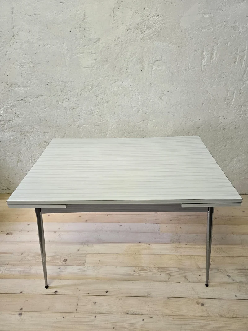 Table en Formica