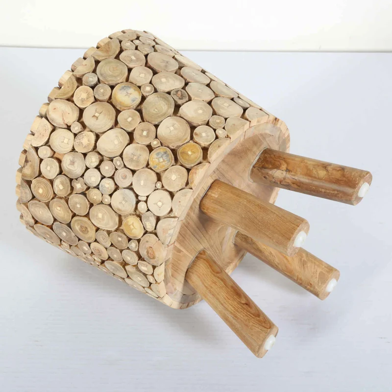 Tabouret en bois de teck Merida