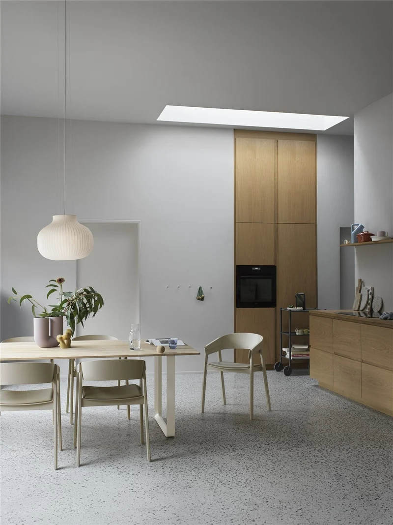Chaise Muuto - Cover