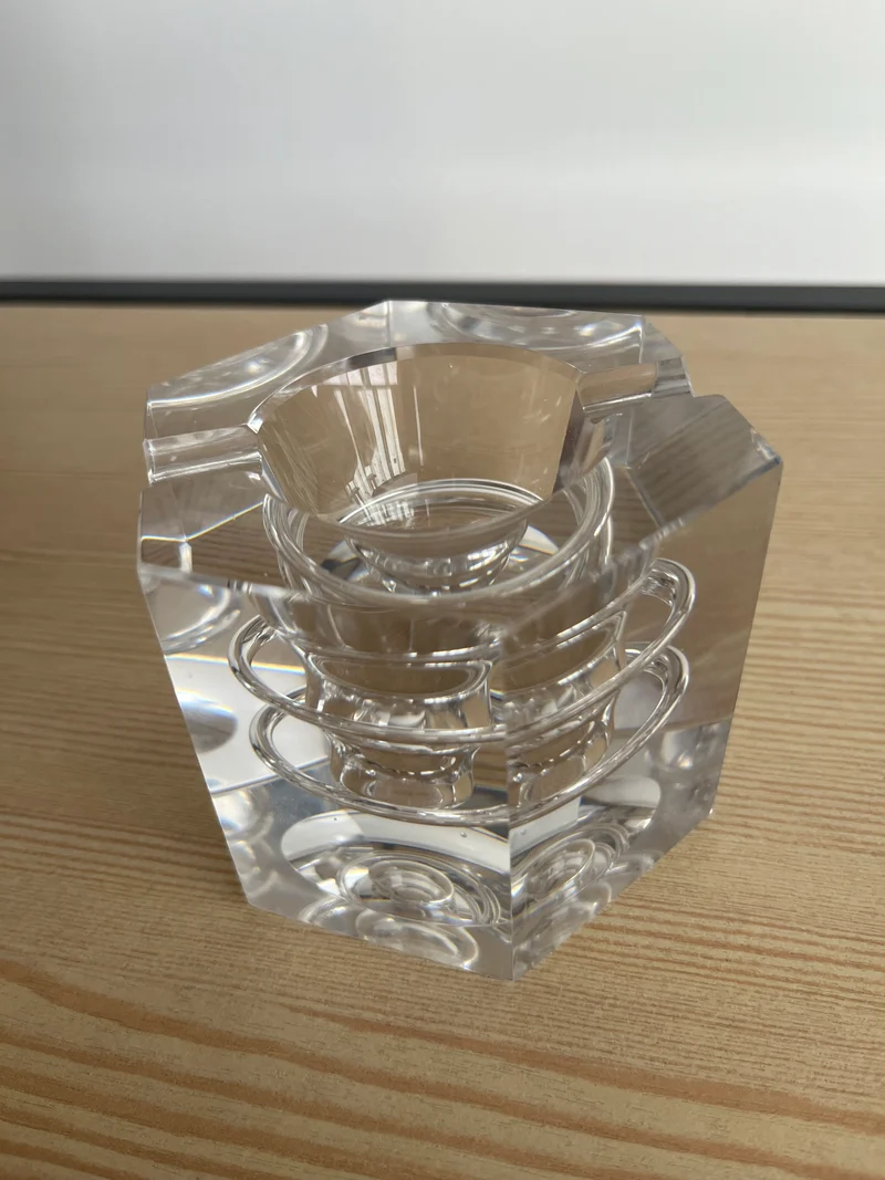 Cendrier en Cristal design