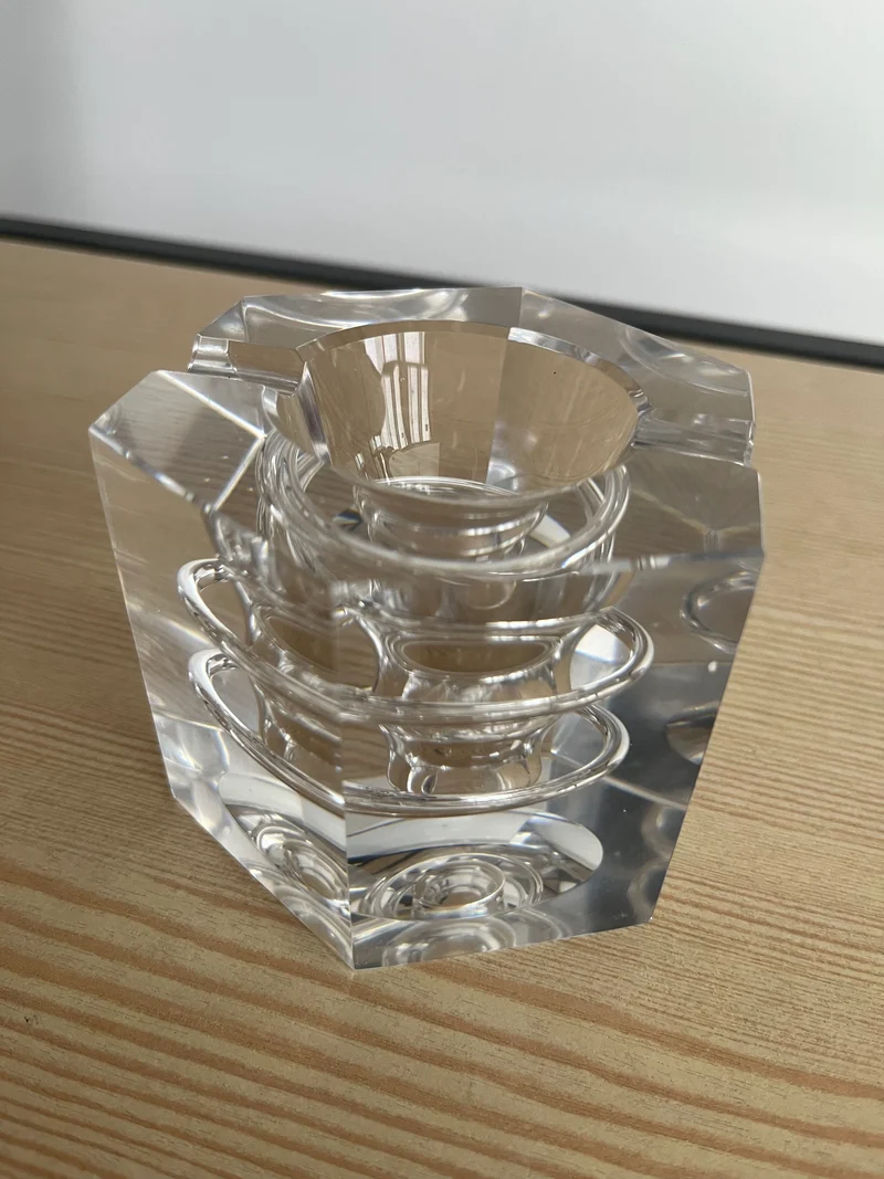 Cendrier en Cristal design