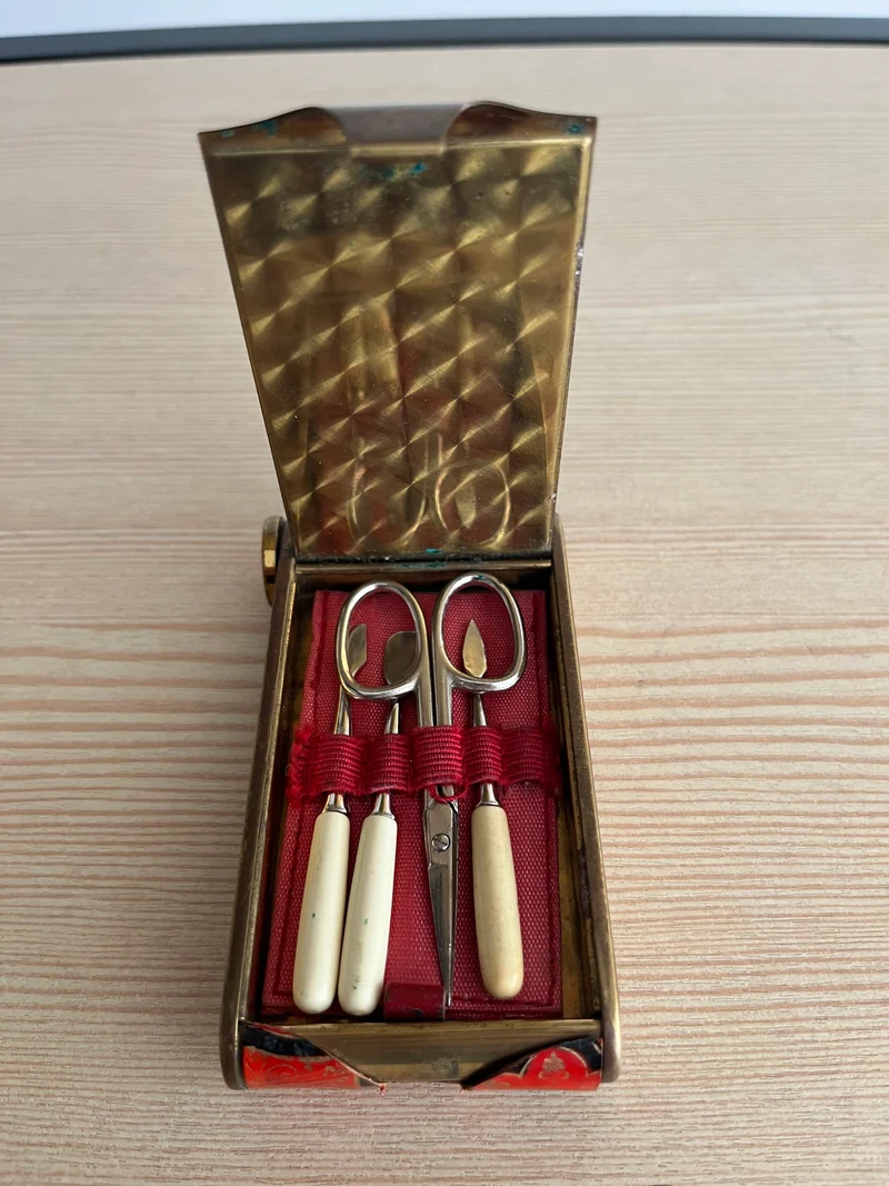 Nécessaire de maquillage vintage