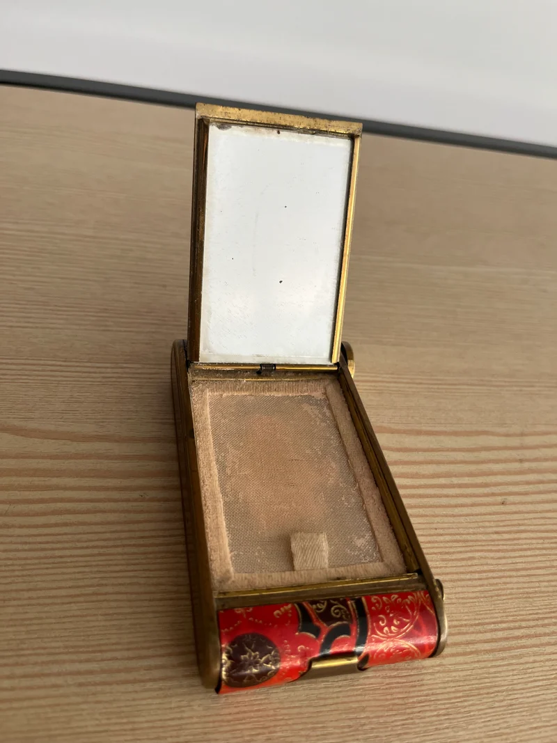 Nécessaire de maquillage vintage