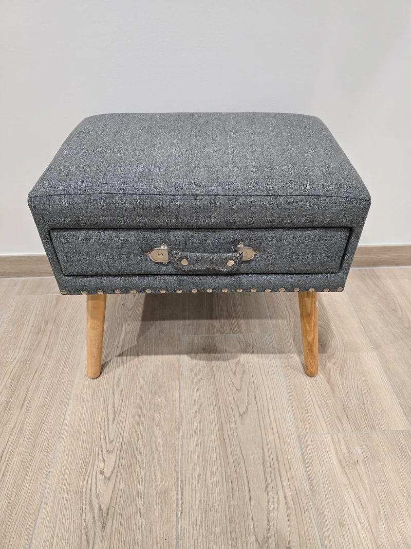 Tabouret coffre