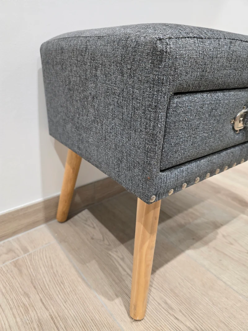 Tabouret coffre