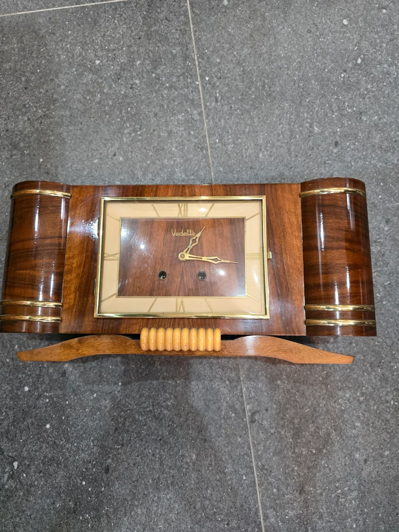 Horloge Vedette