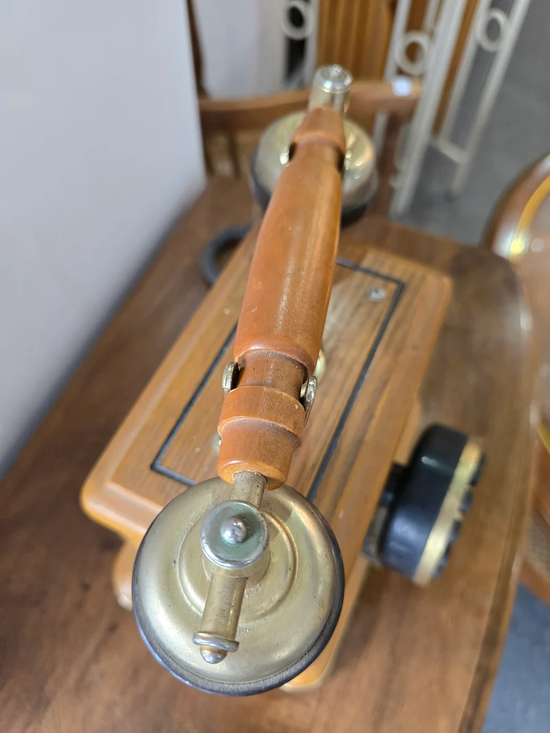 Téléphone Daklin museum série