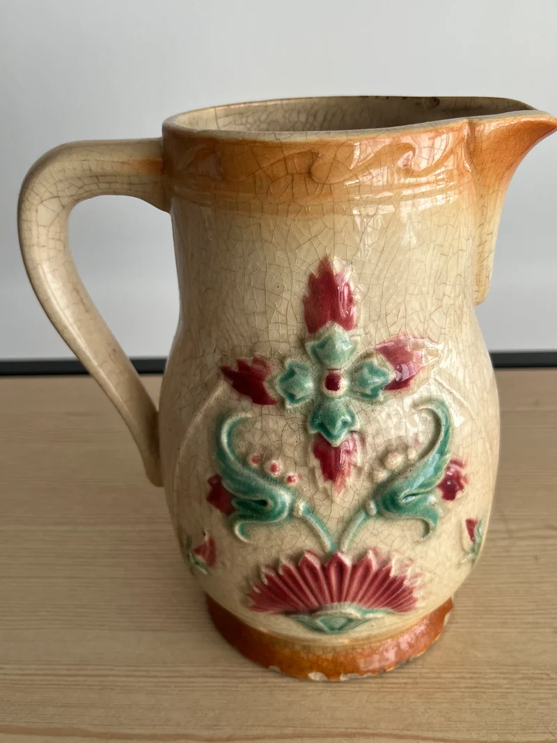 Pichet vintage en céramique