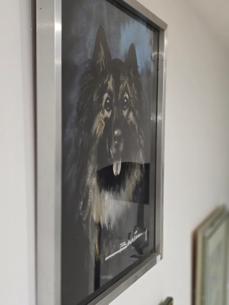 Tableau vitré chien bergé signé