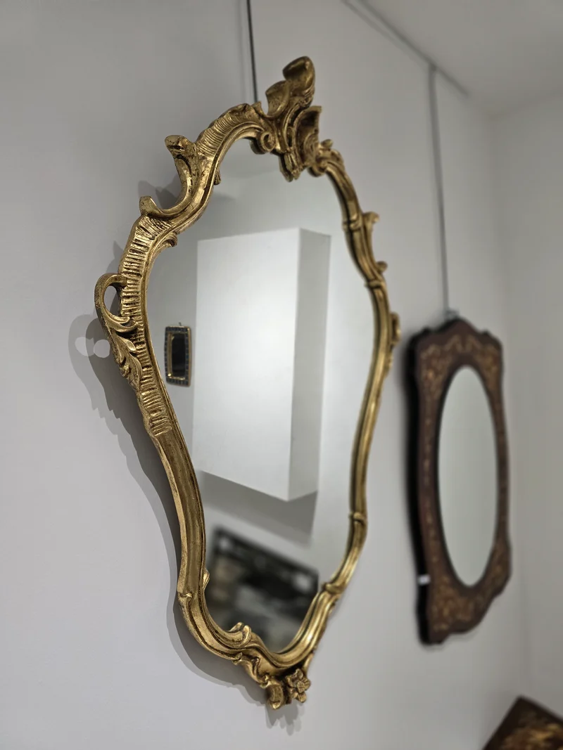 Miroir baroque doré