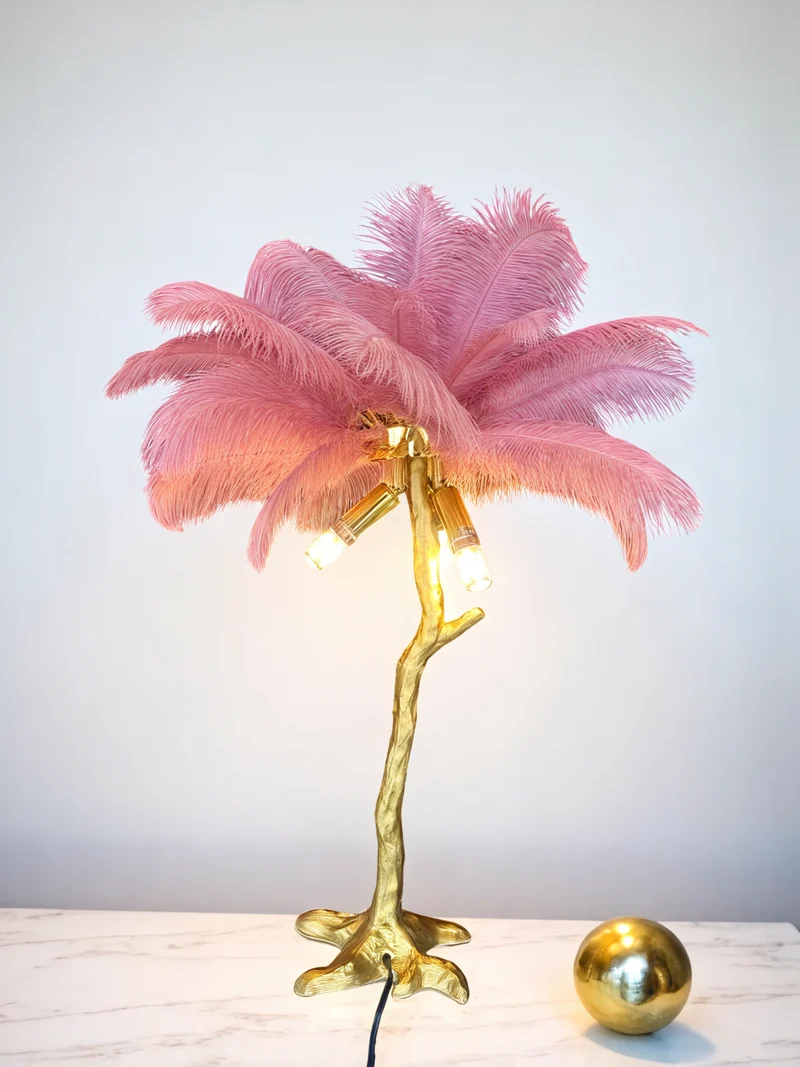 Golden Palm Feather Table Lamp