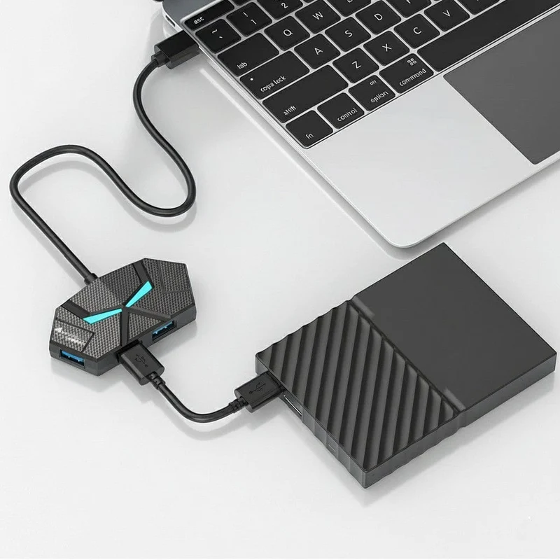 Hub USB 7 Ports 3.0 au Design Hexagonal Futuriste – Éclairage LED RGB & Alimentation Type-C