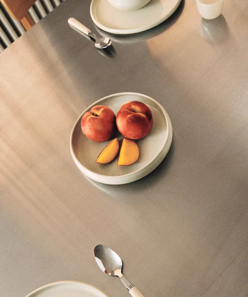 Mesa de Comedor Ovalada en Acero Laminado Iron (200 x 76 cm)