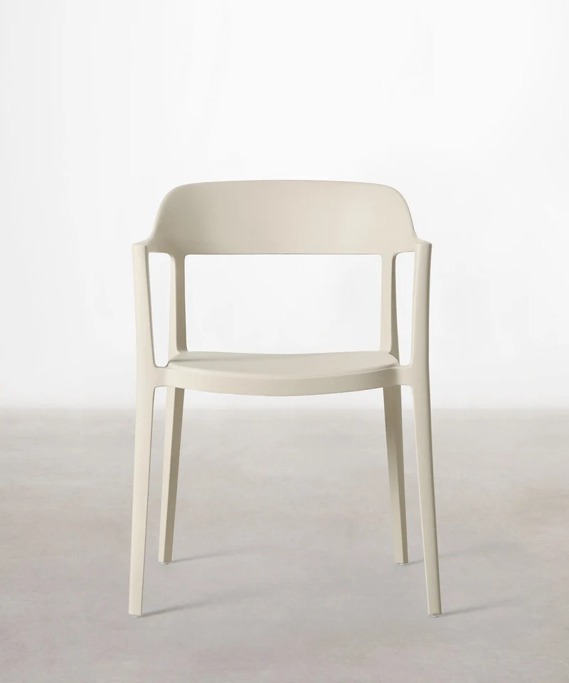 Silla de Polipropileno con Reposabrazos Naomi