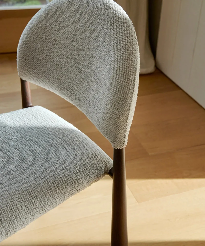 Silla de Comedor en Metal Tapizada Blair