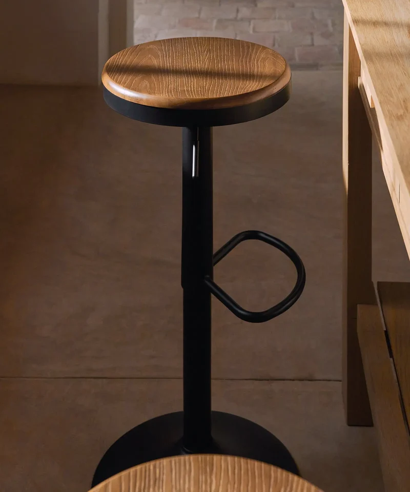Taburete Alto Regulable en Acero y Madera Oslo